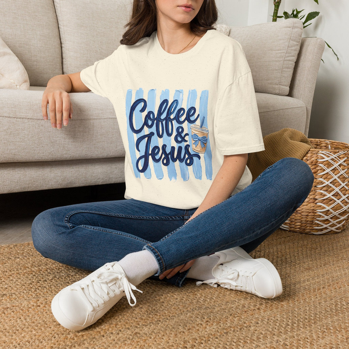 GRAPHIC T-SHIRTS