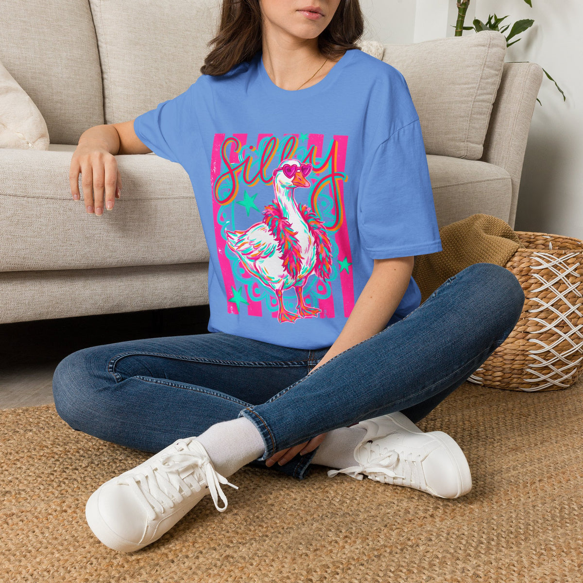 Silly Goose T-Shirt – Playful Retro Pink Graphic Tee