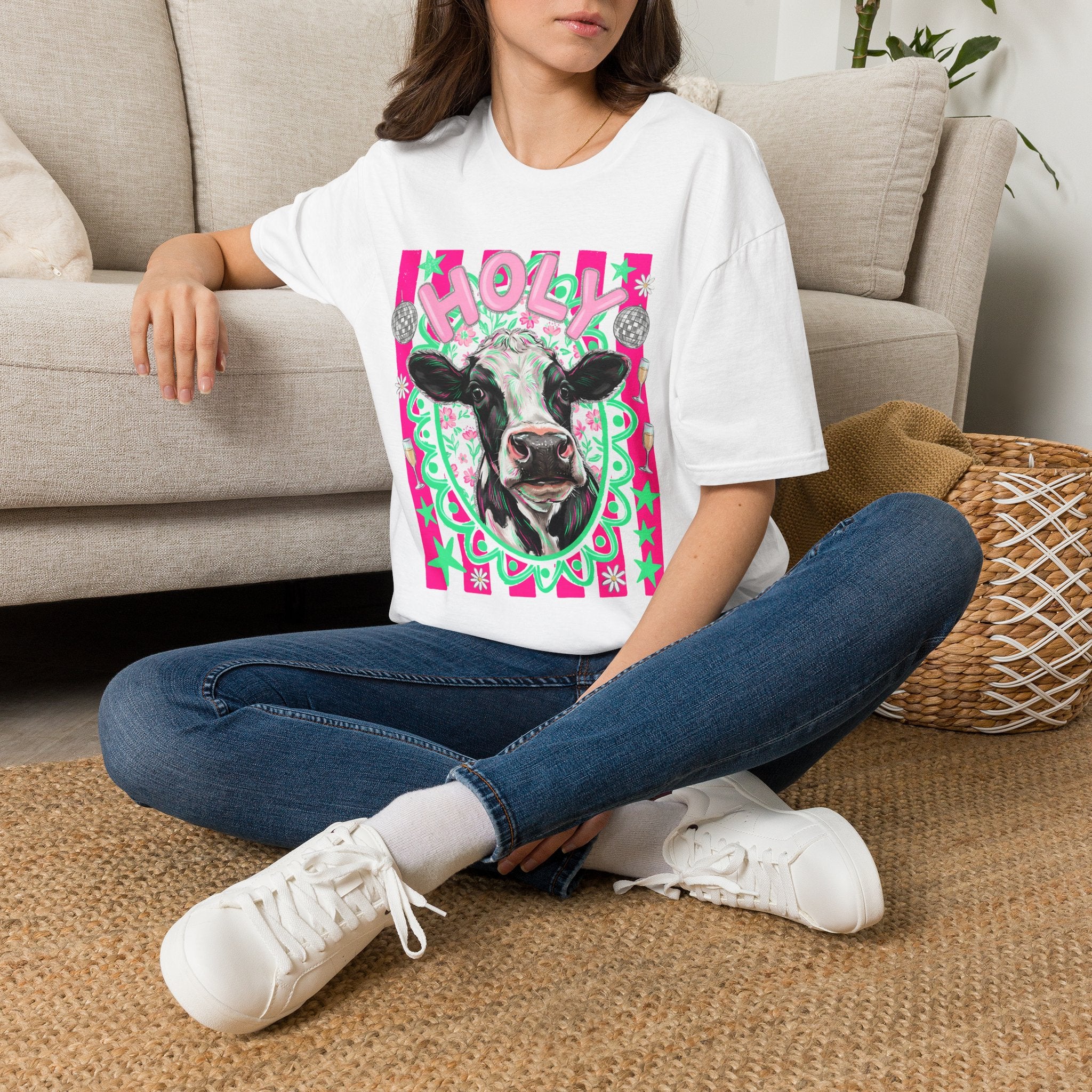 Holly Cow Graphic T-Shirt — Festive Cow Art Tee