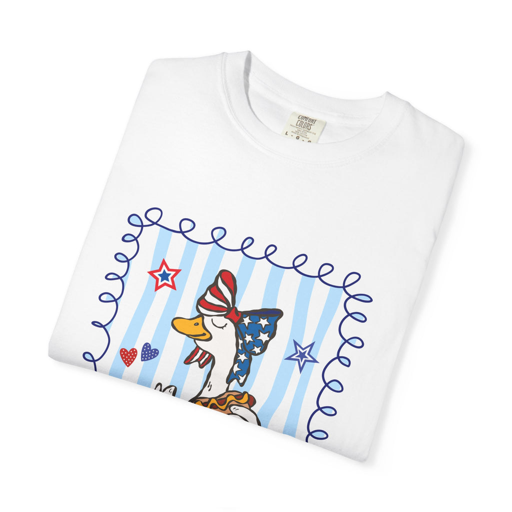 Patriotic Goose Graphic T-Shirt — "Proud Mama" Americana Tee