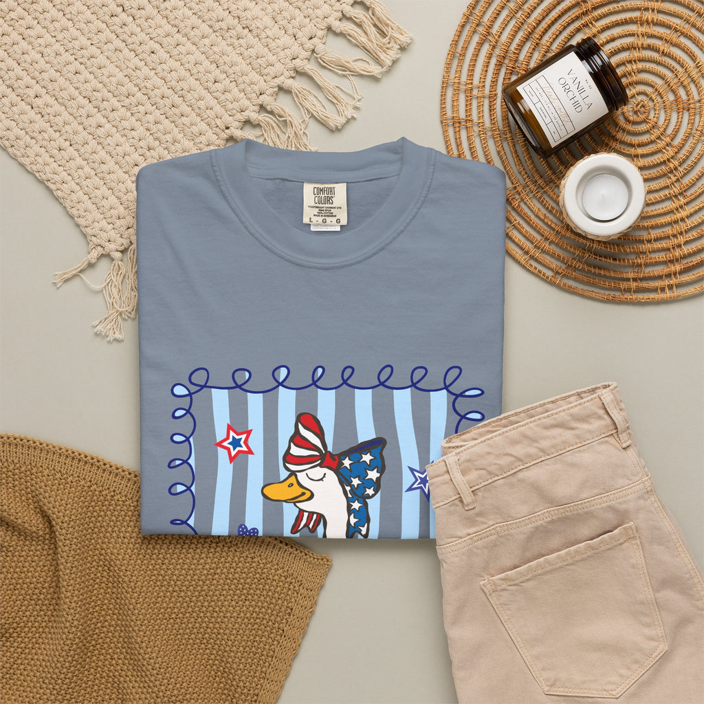 Patriotic Goose Graphic T-Shirt — "Proud Mama" Americana Tee