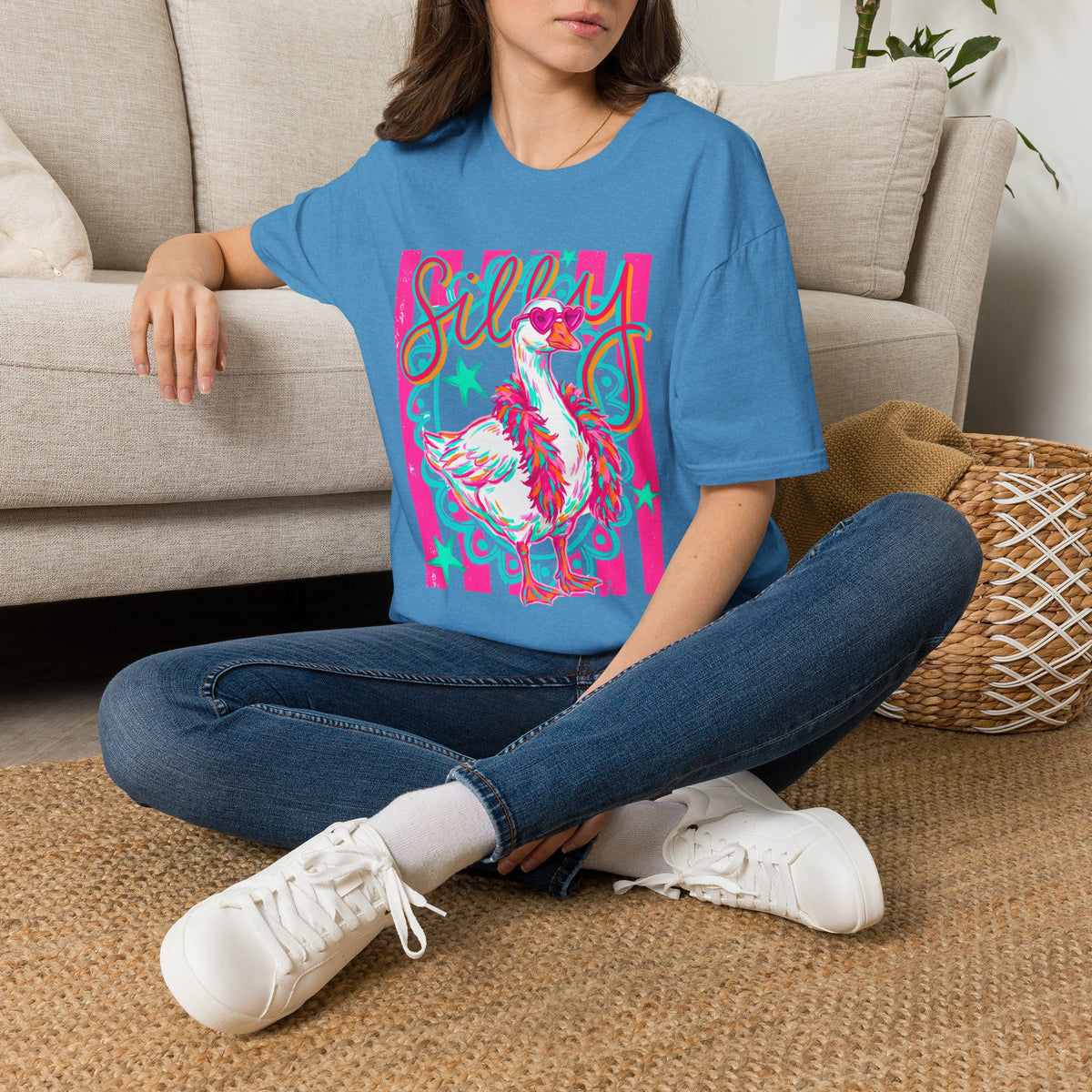 Silly Goose T-Shirt – Playful Retro Pink Graphic Tee