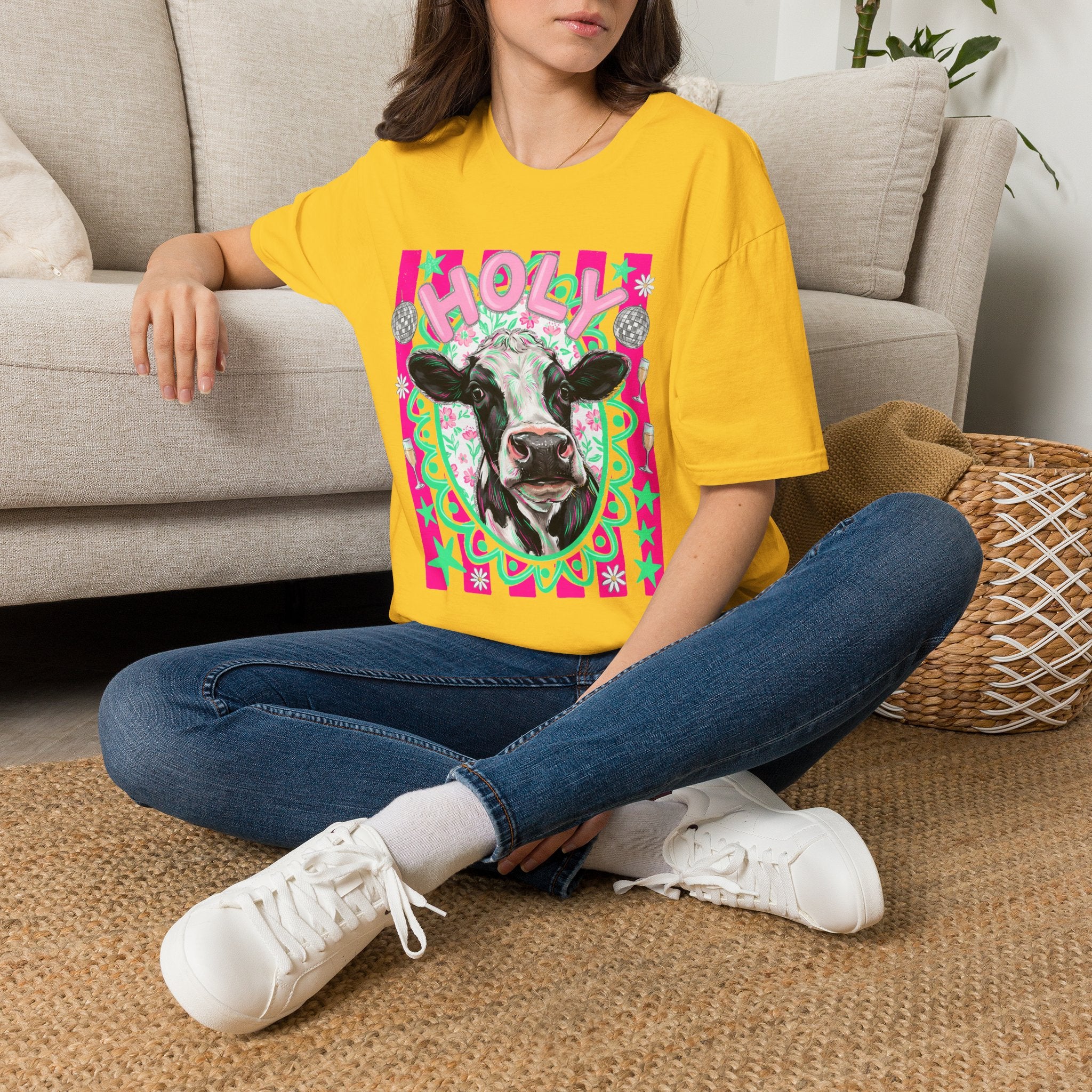 Holly Cow Graphic T-Shirt — Festive Cow Art Tee