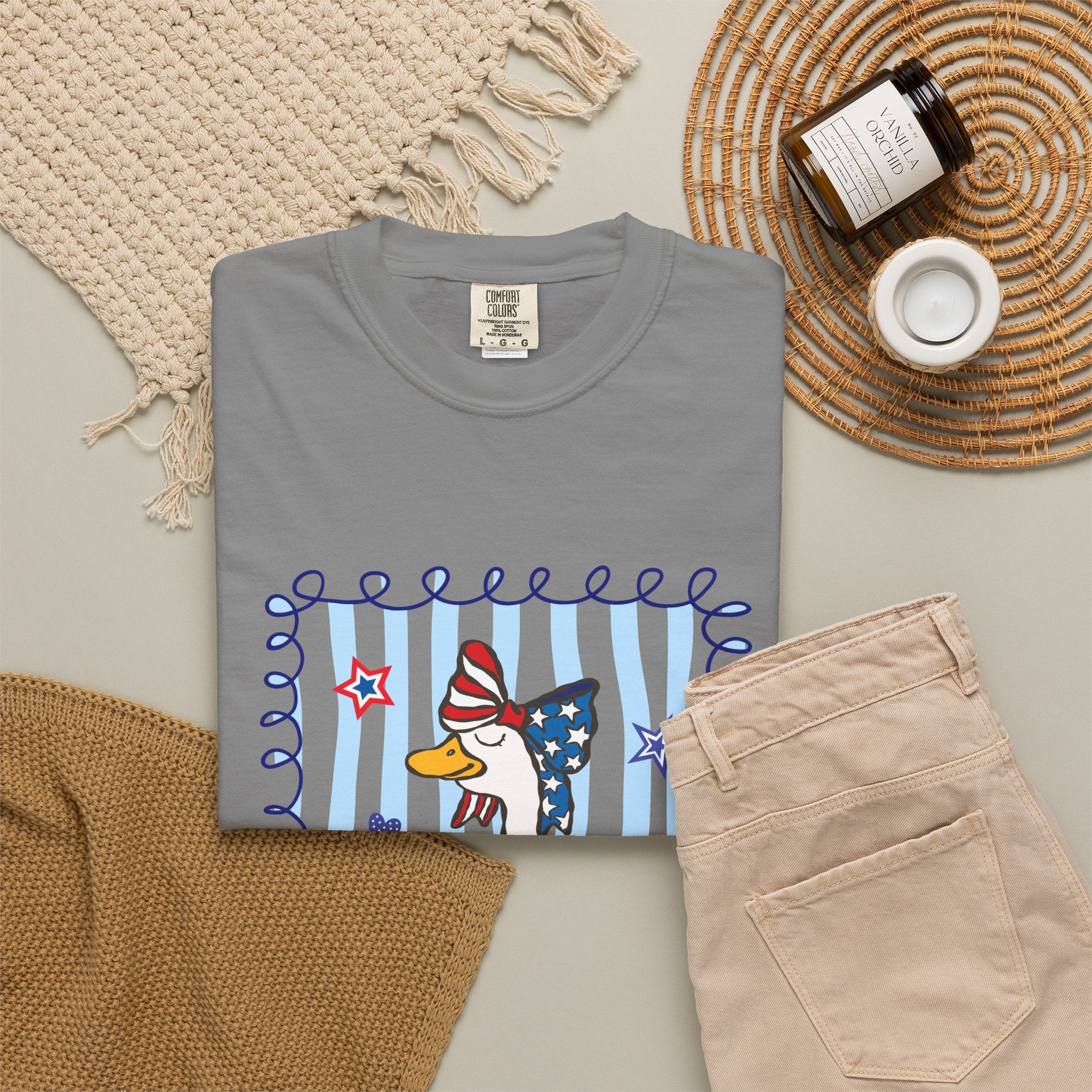Patriotic Goose Graphic T-Shirt — "Proud Mama" Americana Tee