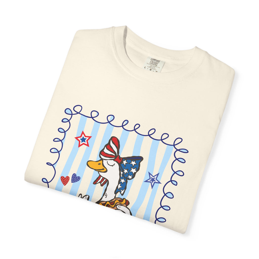 Patriotic Goose Graphic T-Shirt — "Proud Mama" Americana Tee