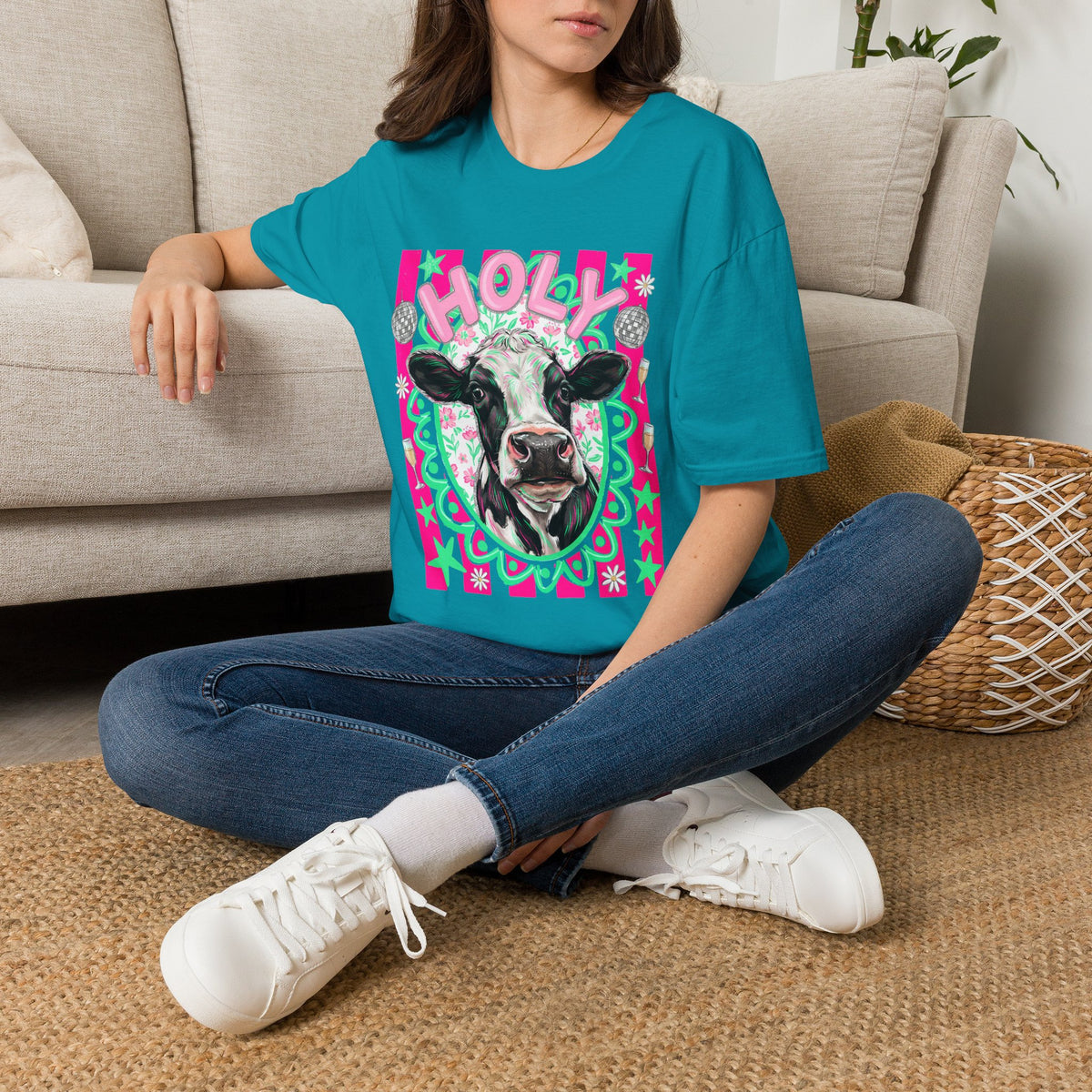 Holly Cow Graphic T-Shirt — Festive Cow Art Tee