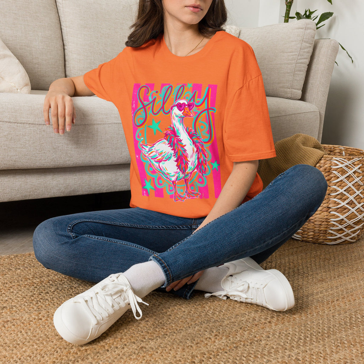 Silly Goose T-Shirt – Playful Retro Pink Graphic Tee