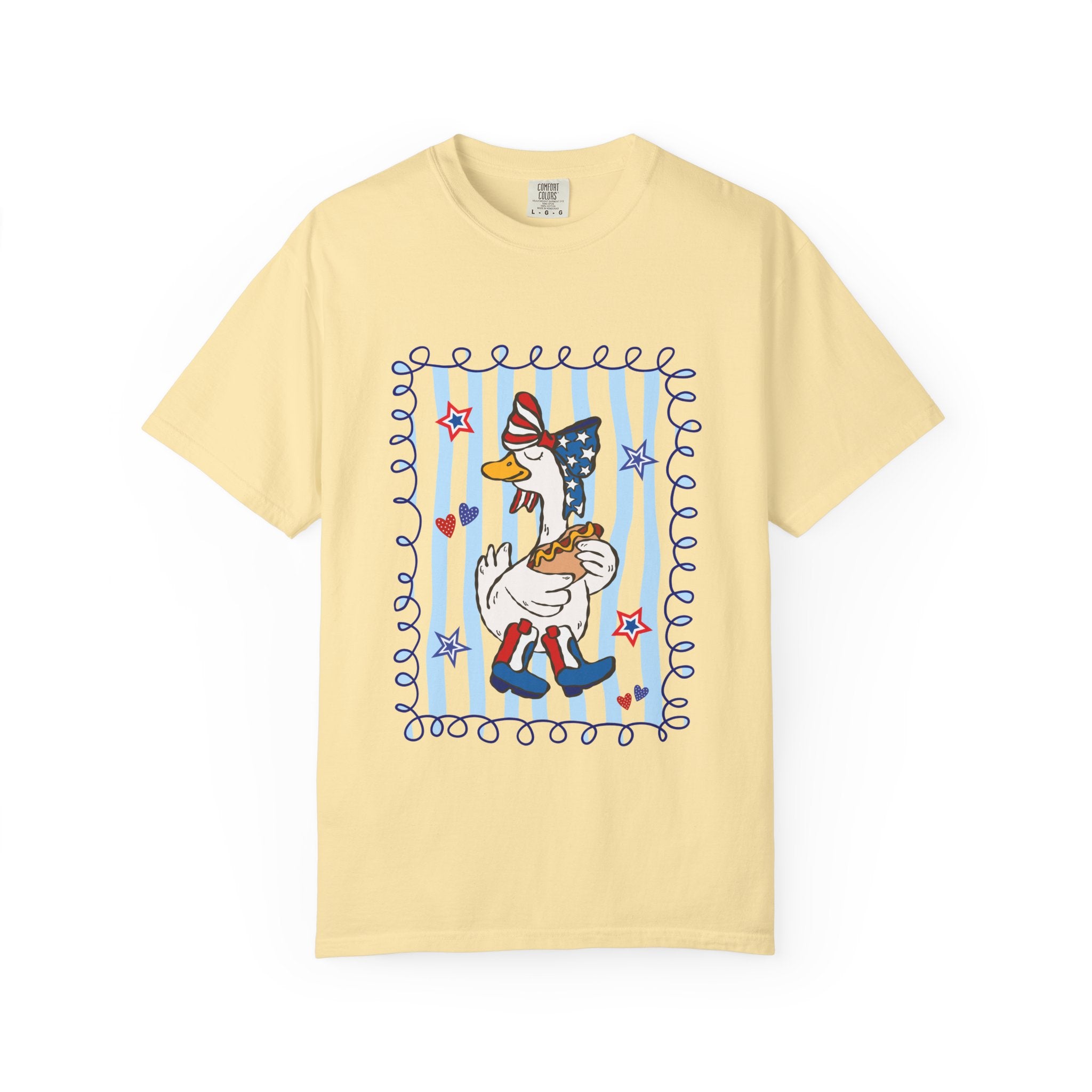 Patriotic Goose Graphic T-Shirt — "Proud Mama" Americana Tee