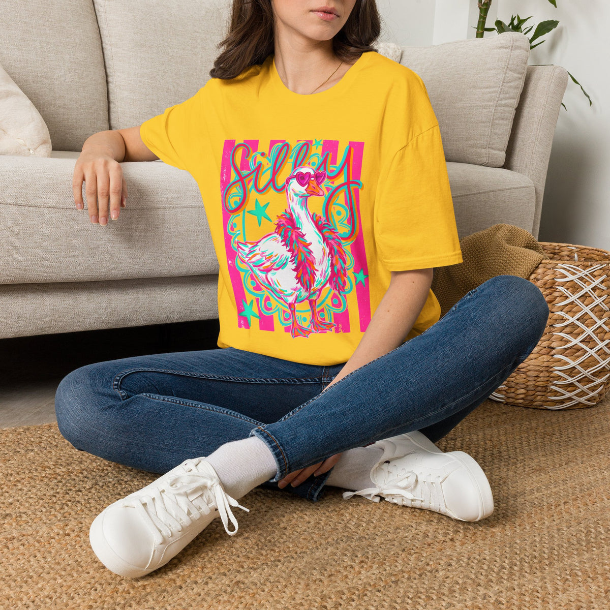 Silly Goose T-Shirt – Playful Retro Pink Graphic Tee