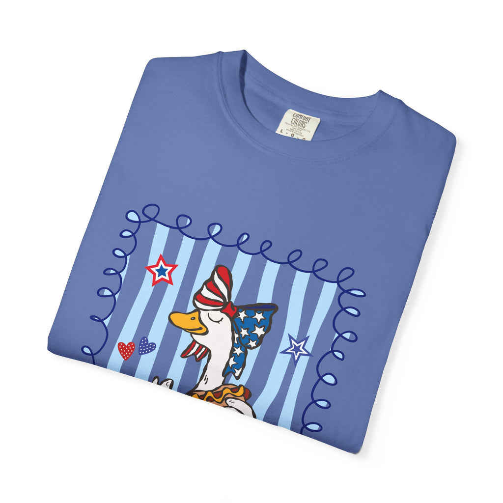 Patriotic Goose Graphic T-Shirt — "Proud Mama" Americana Tee