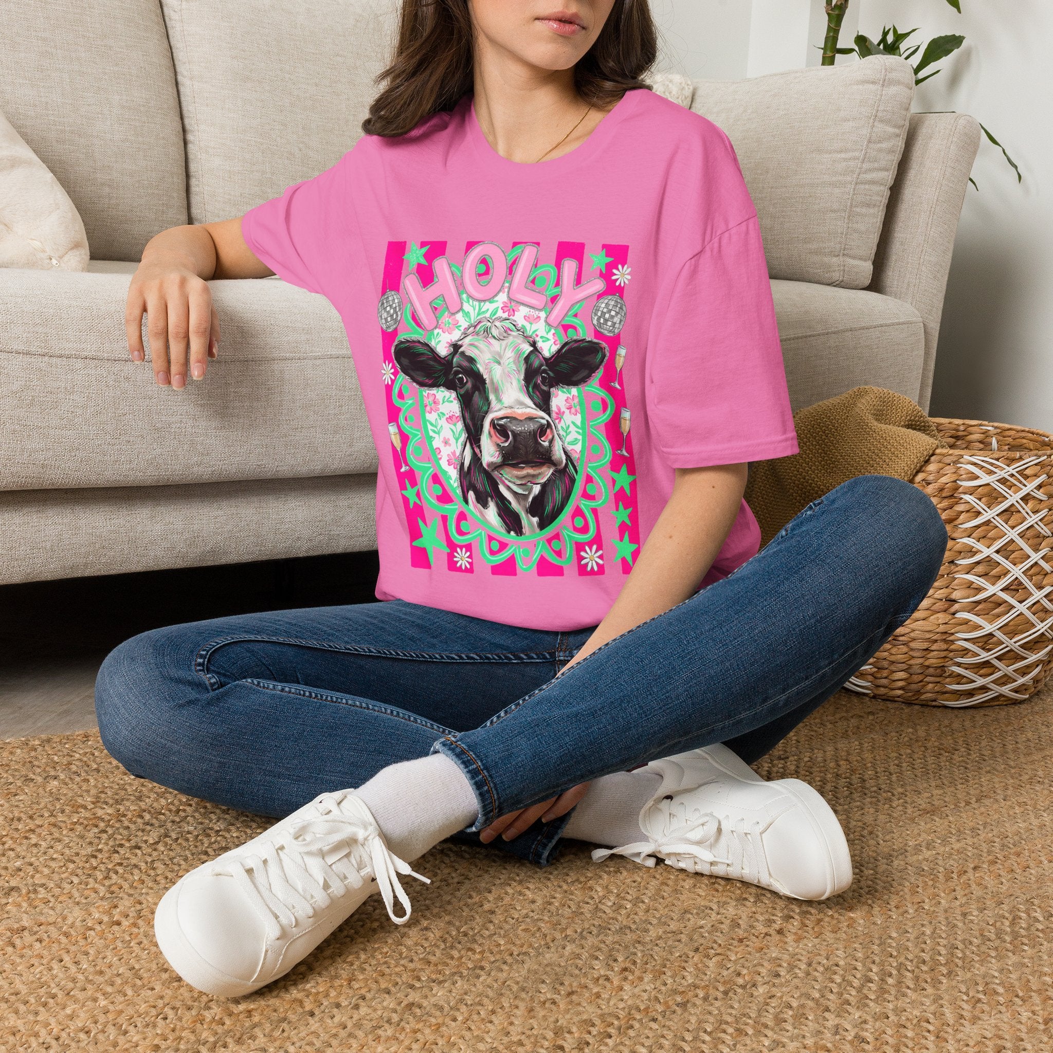 Holly Cow Graphic T-Shirt — Festive Cow Art Tee
